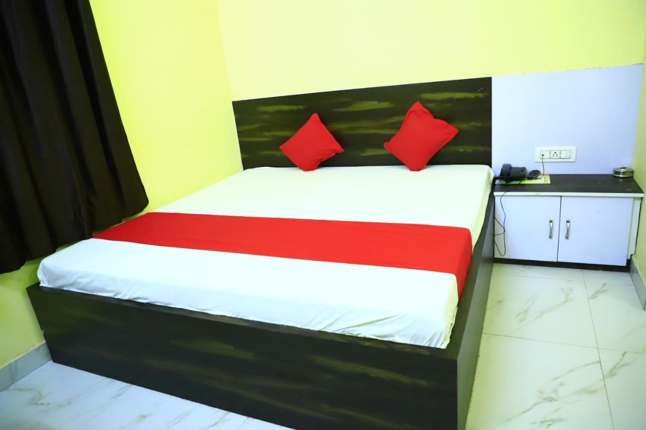 Shivraj Homestay Mathura Eksteriør billede