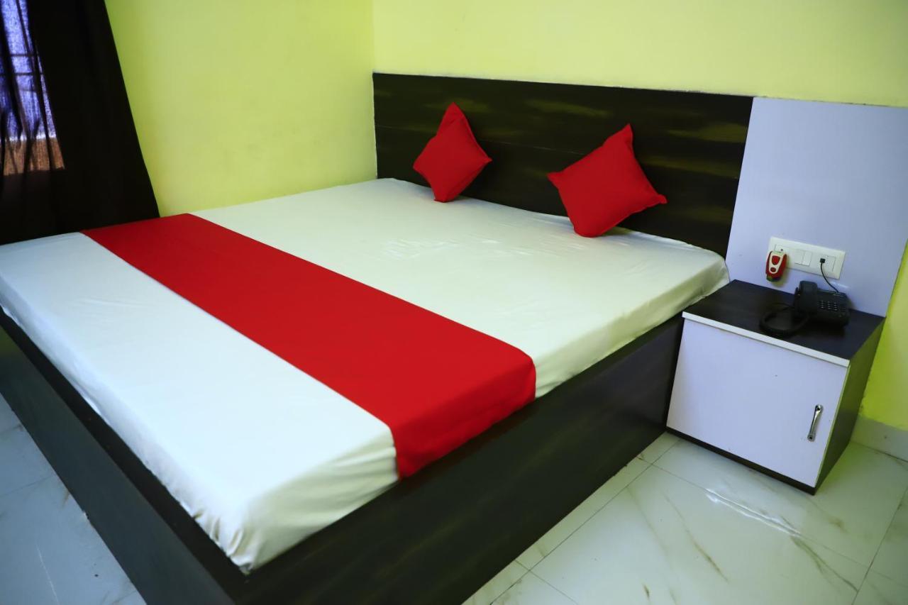 Shivraj Homestay Mathura Eksteriør billede