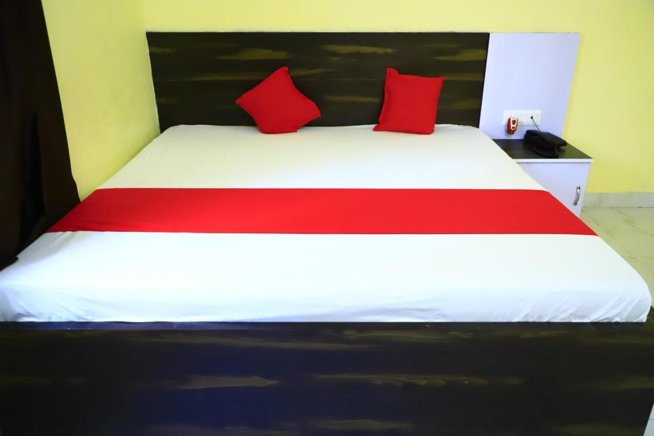Shivraj Homestay Mathura Eksteriør billede