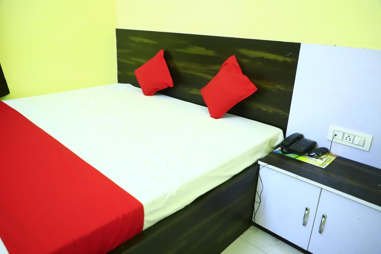 Shivraj Homestay Mathura Eksteriør billede