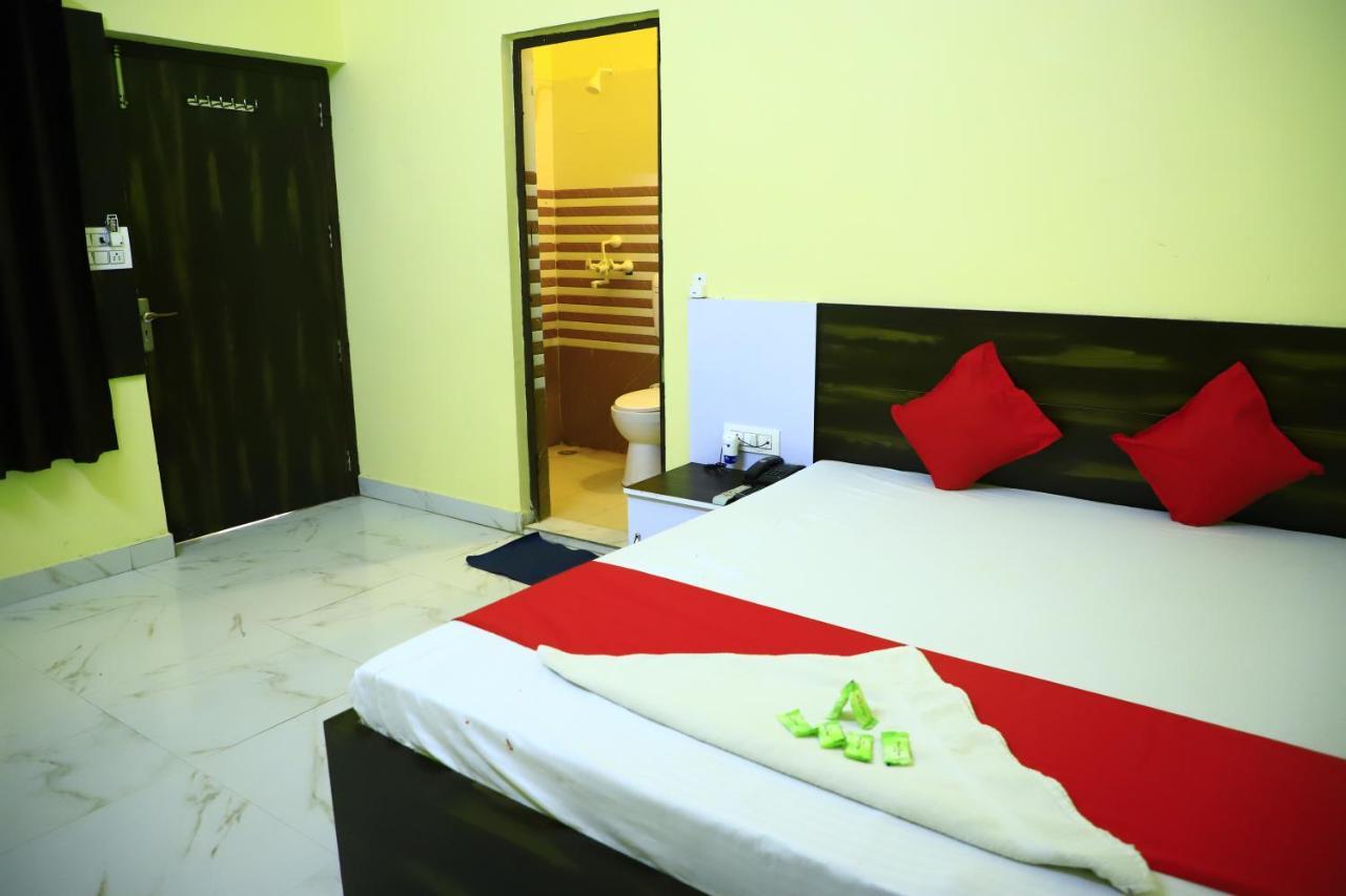 Shivraj Homestay Mathura Eksteriør billede
