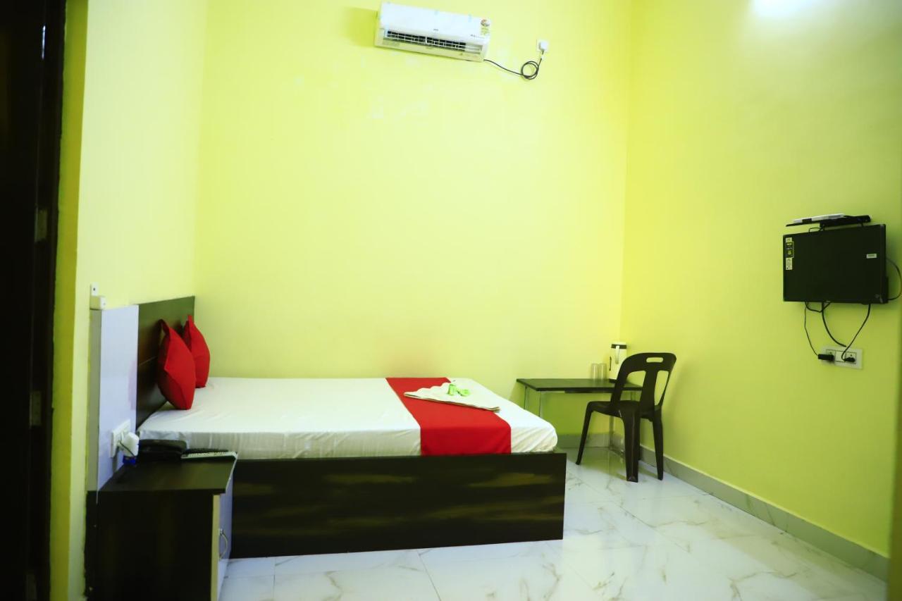 Shivraj Homestay Mathura Eksteriør billede